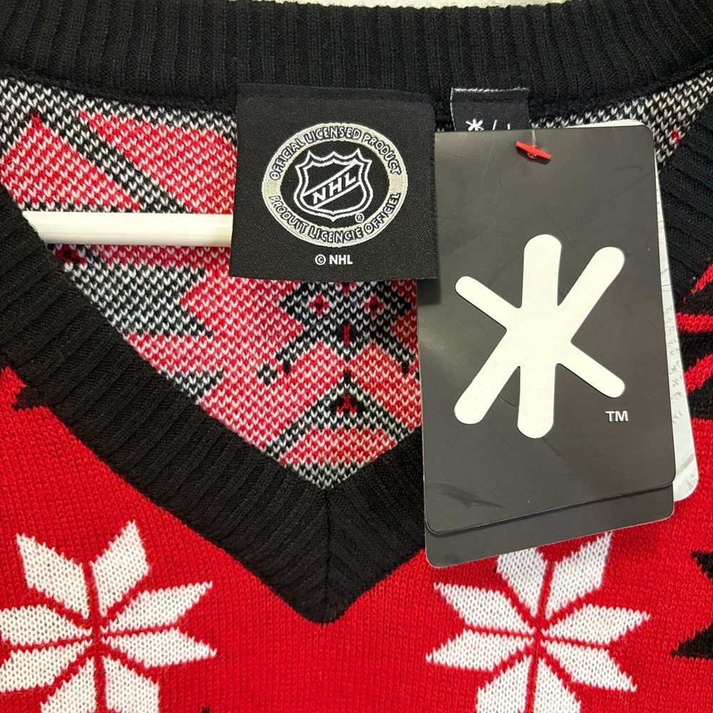 Calgary Flames Sweater - Picture 3 of 3